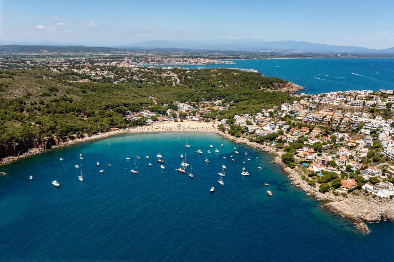 Wecamp Cala Montgo Hotel L' Escala Buitenkant foto